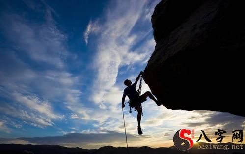 梦见和认识的人旅游