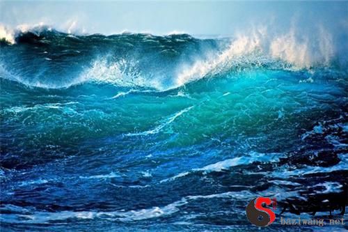 梦见大海波涛汹涌